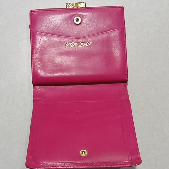 Yves Saint Laurent Pink Embossed Wallet - Picture 4 of 10
